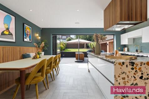 Winchmore Hill Road-14.jpg