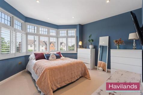 Winchmore Hill Road-3.jpg