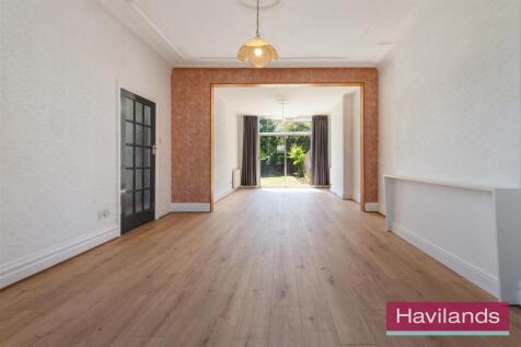 Oaktree Avenue-11.jpg