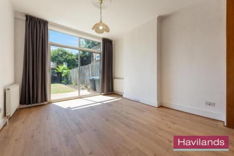 Oaktree Avenue-13.jpg