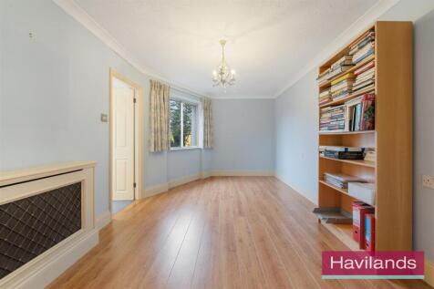 Greenacre Walk-2.jpg