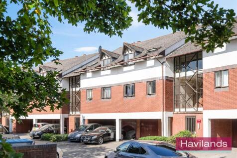 Cosgrove Close-1.jpg