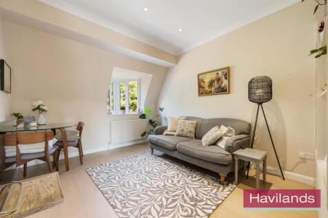 Cosgrove Close-7.jpg
