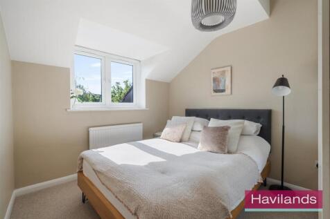 Cosgrove Close-4.jpg