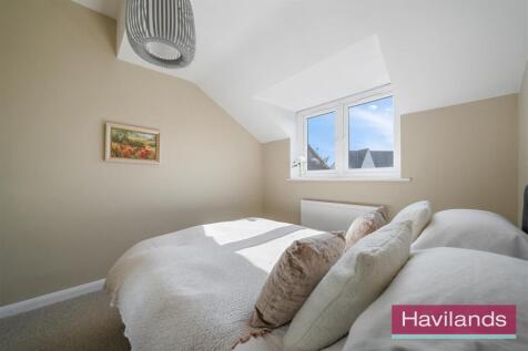 Cosgrove Close-5.jpg