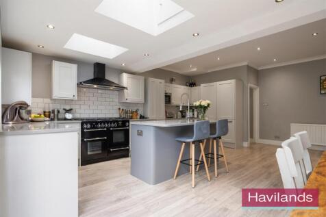 Halstead Road-11.jpg