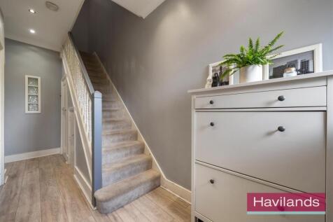 Halstead Road-6.jpg