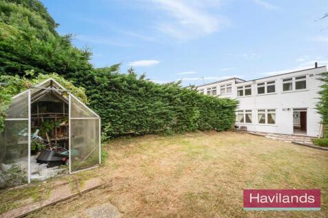 Gatward Close-11.jpg