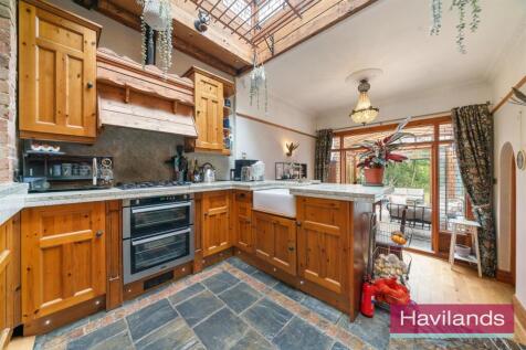 Eversley Park Road-13.jpg