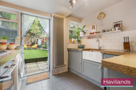 Eversley Park Road-9.jpg