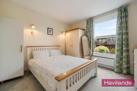 Eversley Park Road-1.jpg