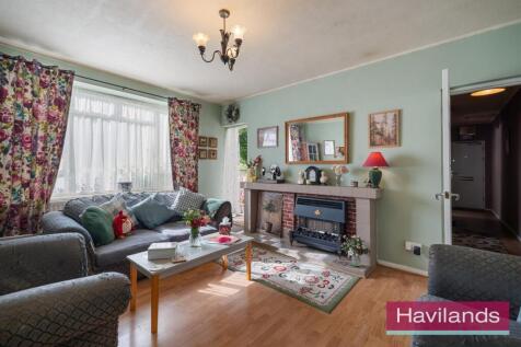 Merryhills Court-12.jpg
