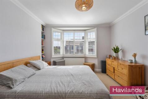 Oaktree Avenue-3.jpg