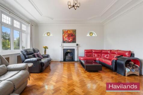 Broad Walk-15.jpg