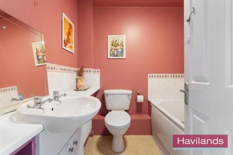 Hanbury Drive-3.jpg