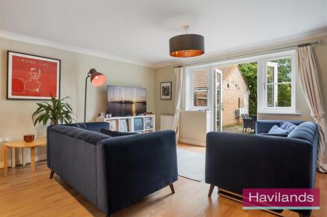 Lockyer Mews-5.jpg