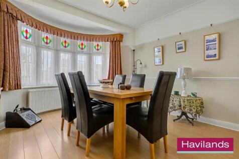 Bincote Road EN2-13.jpg