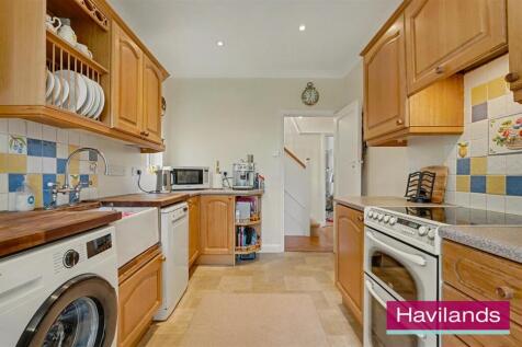 Bincote Road EN2-22.jpg