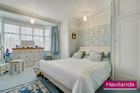 Bincote Road EN2-3.jpg