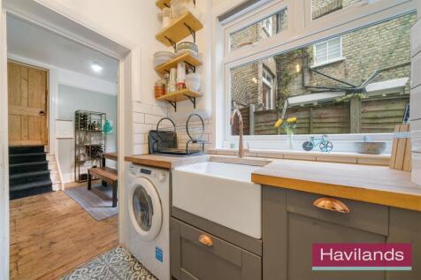 Palmerston Crescent-7.jpg