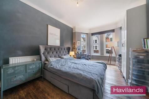 Palmerston Crescent-1.jpg