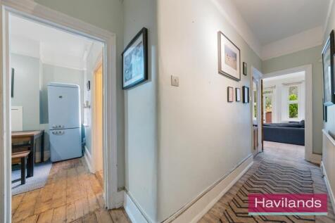 Palmerston Crescent-13.jpg