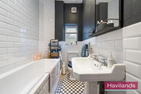 Palmerston Crescent-14.jpg