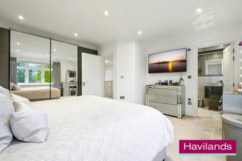 Cranleigh Gardens N21 1DR-10.jpg