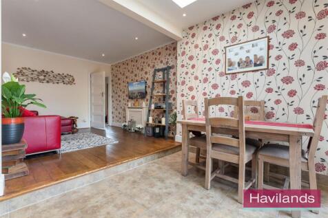 Lindal Crescent-16.jpg