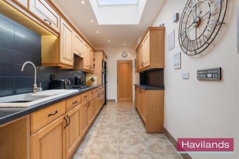 Lindal Crescent-9.jpg