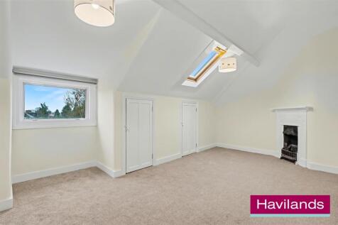 2 Old Park Ridings N21 2EU-1.jpg