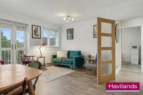 Flat 25, Springbank N21 1JH-6.jpg