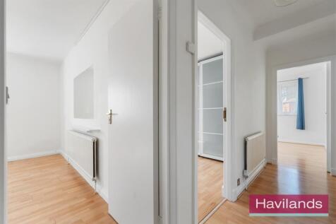 Eaton Park Court-6.jpg