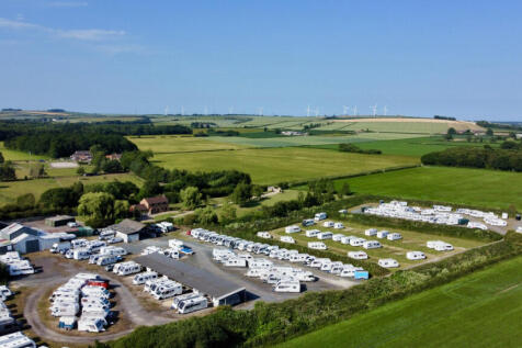 Caravan Storage Business/4 bed detached house