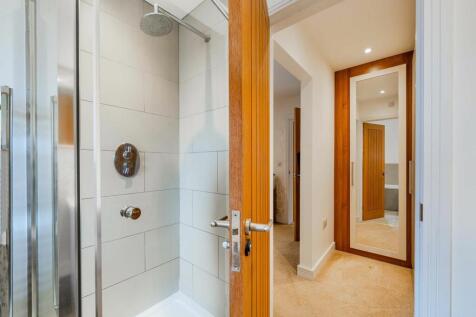 PRINCIPAL EN SUITE