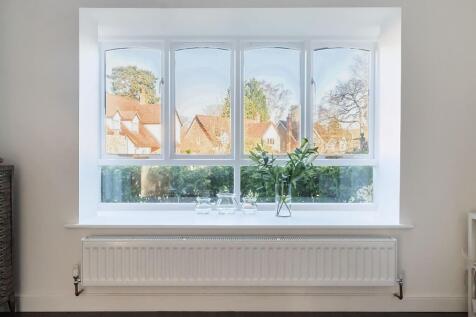 LIVING ROOM WINDOW