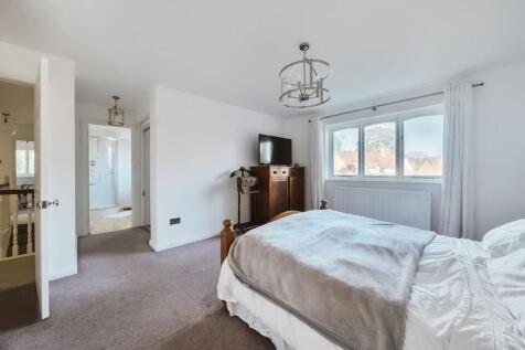 PRIMARY BED