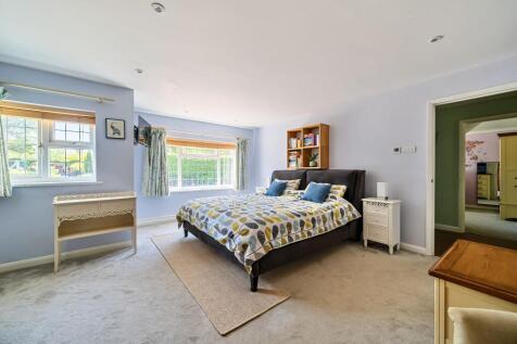 Principle bedroom