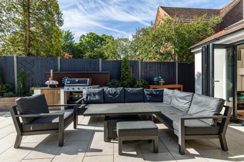 PATIO TERRACE