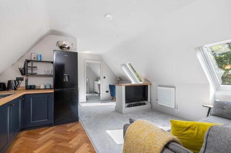 Guest living area