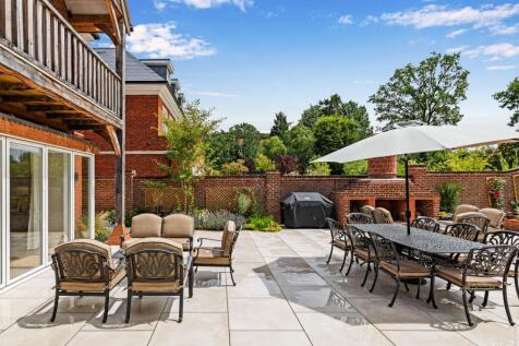PATIO TERRACE