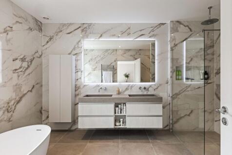 PRIMARY EN SUITE