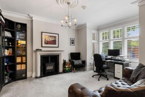 Reception room 3