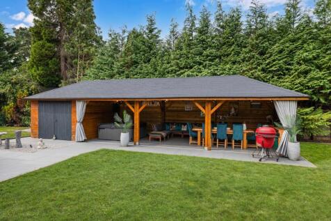 Summer house