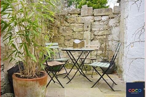 Courtyard Garden