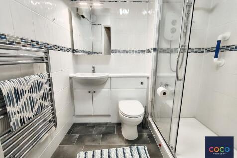 Shower Room - Modern