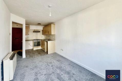Sitting Room/Kitchen