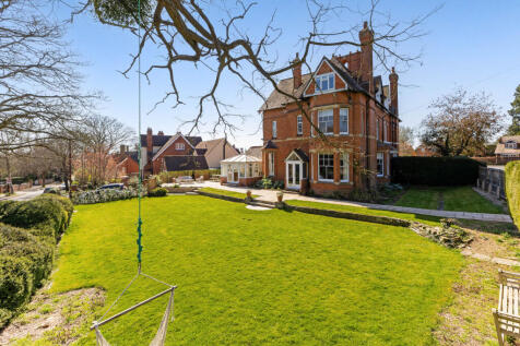 Property Image 8