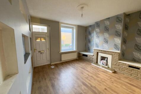 Reception Room 2 Photo, Fraser Street, Burnley, Mo