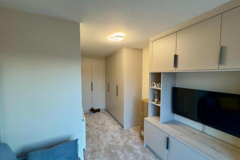 Bedroom 4 Photo, Clockhouse Grove, Burnley, 5 Bedr